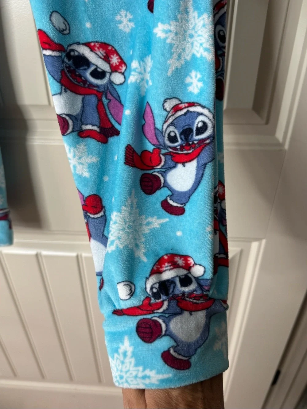 3/for $15 🍒 STITCH Lilo & Stitch Holiday Fleece Pajama Pants (Women’s Medium) - Picture 3 of 8